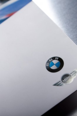 Бумажный пакет для компании "BMW"