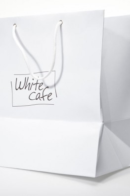 Бумажный пакет для "White Cafe"