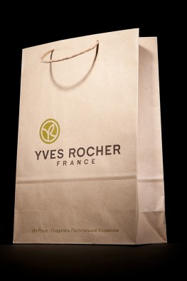 Бумажный пакет для компании "Yves Rocher"
