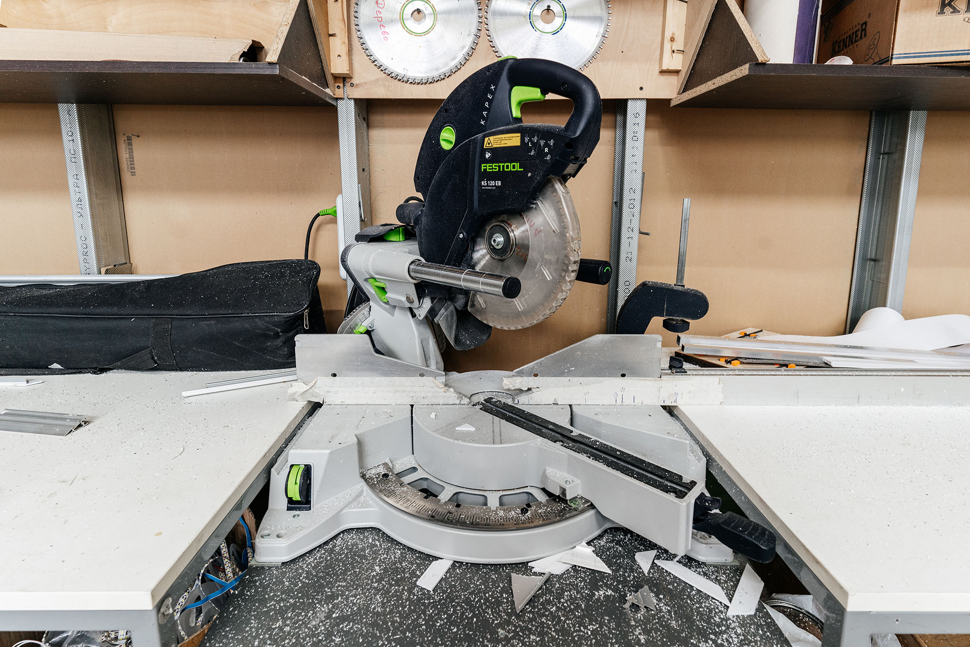 Изображение оборудования: Пила торцовочная с механизмом FESTOOL