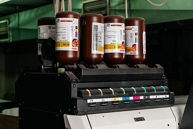 Фото 3 оборудования 'УФ принтер Mimaki UJF-6042MKII'