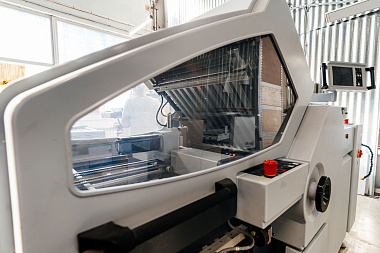 Фото 2 оборудования 'Автоматическая фальцовка Horizon FKT 566'