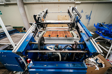 Фото 6 оборудования 'Полуавтомат Saturn (США)'