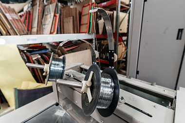 Фото 6 оборудования 'Брошюровально-листоподборочный комплекс Horizon Vac 100A + Vac100C + SPF20A + ST20A'