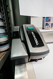 Фото 0 оборудования 'Сканирующий спектрофотометр TECHKON 410'