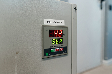 Фото 2 оборудования 'Пресс-ламинатор WL-A4-312 114'