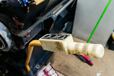 Фото 0 оборудования 'Тигель вырубка ZHHJ-920B'