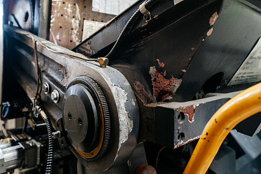 Фото 4 оборудования 'Тигель вырубка ZHHJ-920B'