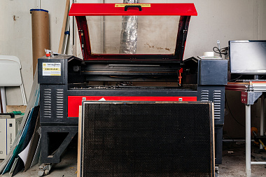 Фото 1 оборудования 'Лазерный станок Kamach II 1060'