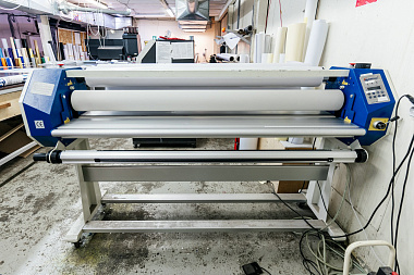 Фото 2 оборудования 'ШФП Ламинатор MEFU MF1700-A1'