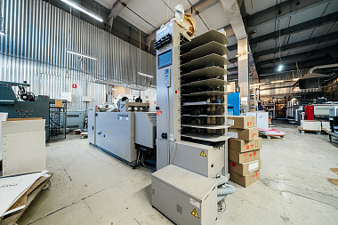 Фото 2 оборудования 'Брошюровально-листоподборочный комплекс Horizon Vac 100A + Vac100C + SPF20A + ST20A'