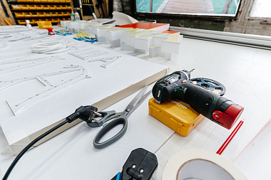 Фото 8 оборудования 'Наружная реклама и ШФП'