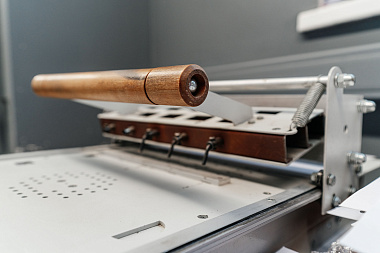 Фото 1 оборудования 'Пластообработка'