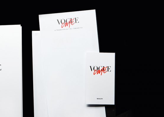 Рекламная полиграфия Vogue Cafe