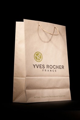 Бумажный пакет для компании "Yves Rocher"